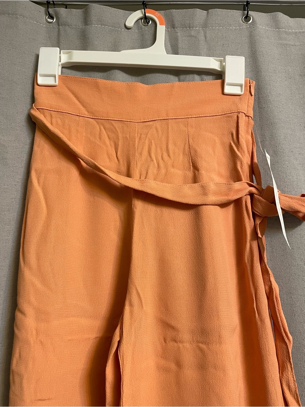 Flynn Skye Peach Wide-Leg Jumpsuit with Tie Waist - Picture 5 of 10